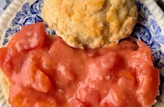 SOUTHERN TOMATO GRAVY – The Southern Girl Cooks