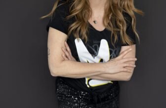 Podcast Episode #146: “The Influence of Alcohol on Ladies in Midlife” with Krysty Krywko